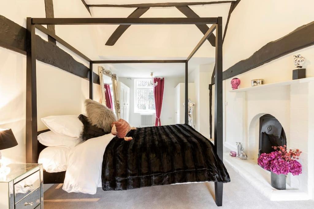 Dorney Windsor Legoland 5 Star Stay For Upto 14 Guests Exterior photo