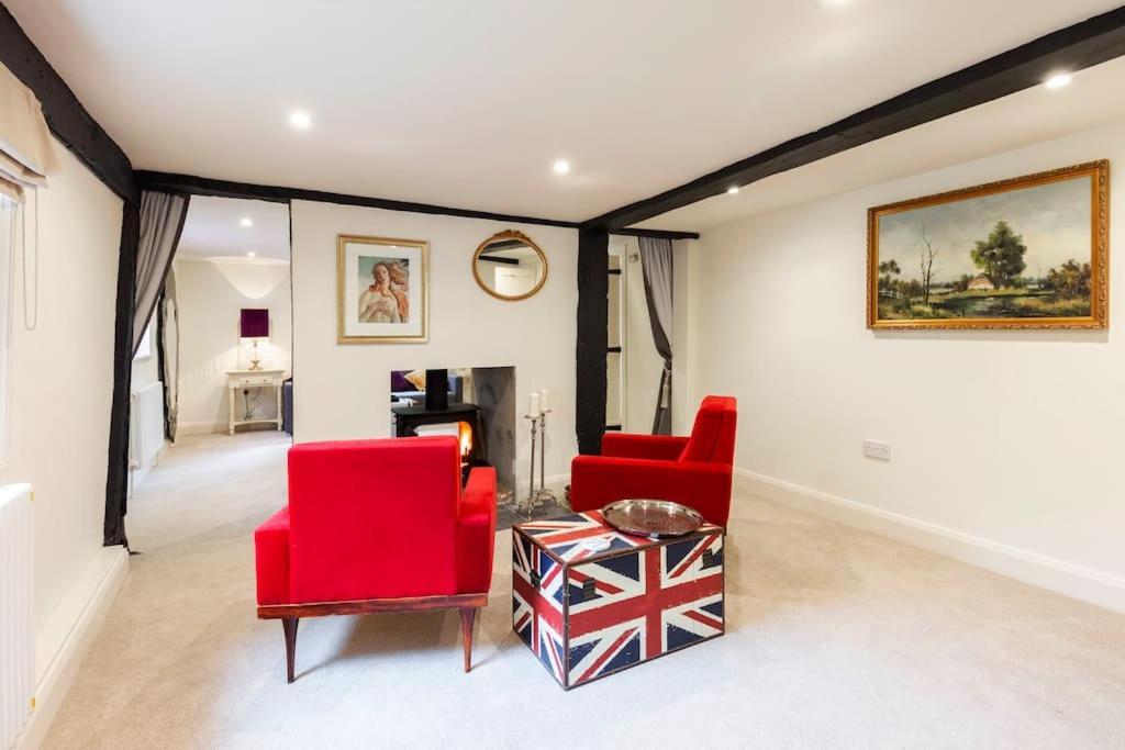 Dorney Windsor Legoland 5 Star Stay For Upto 14 Guests Exterior photo