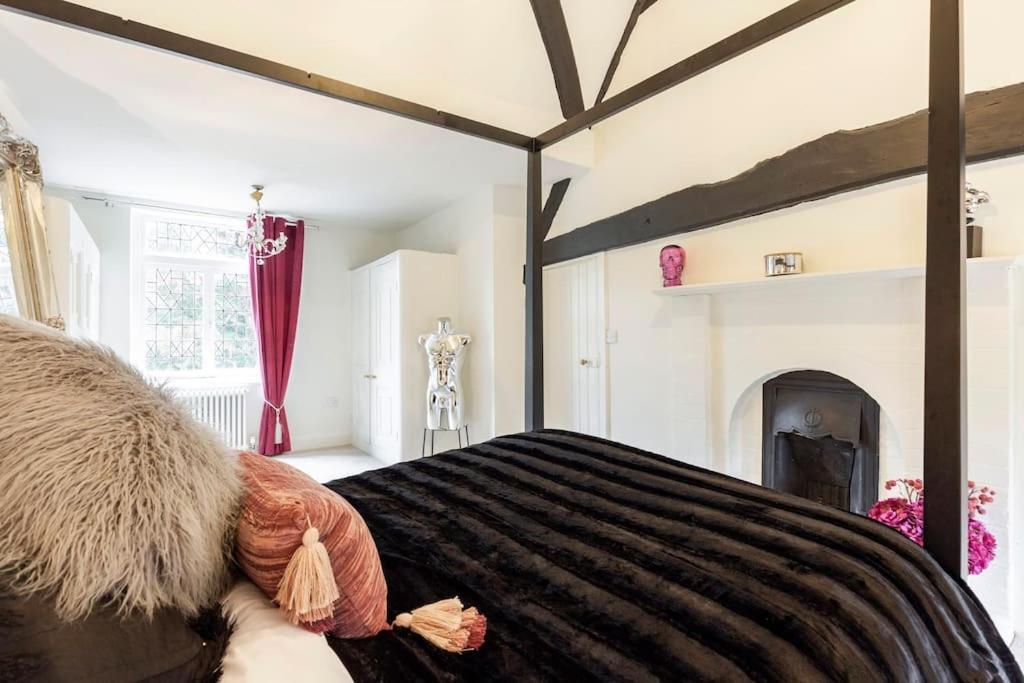 Dorney Windsor Legoland 5 Star Stay For Upto 14 Guests Exterior photo